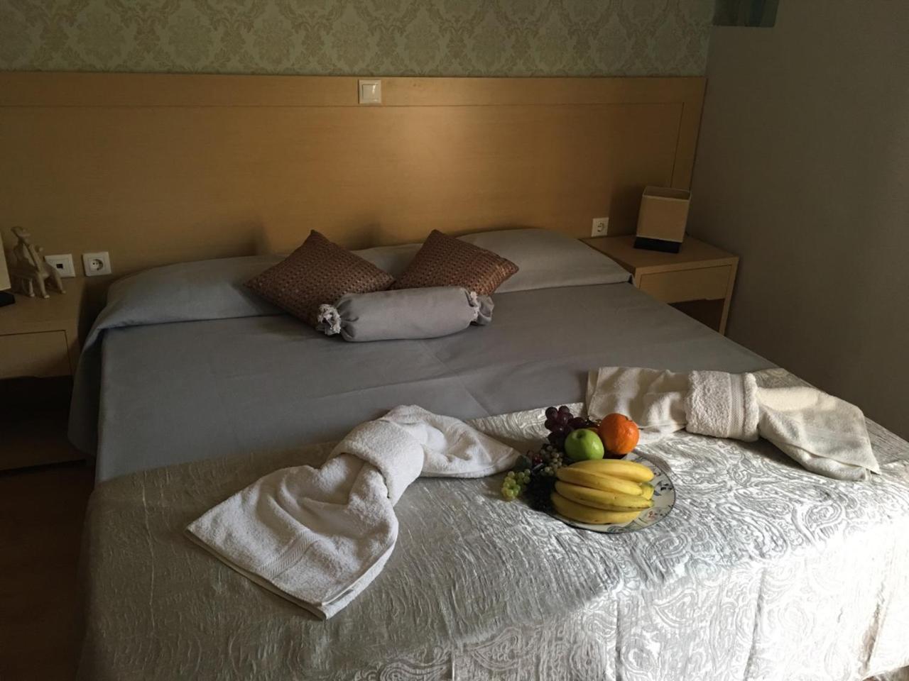 Aphrodite Hotel Syros Кинион Экстерьер фото